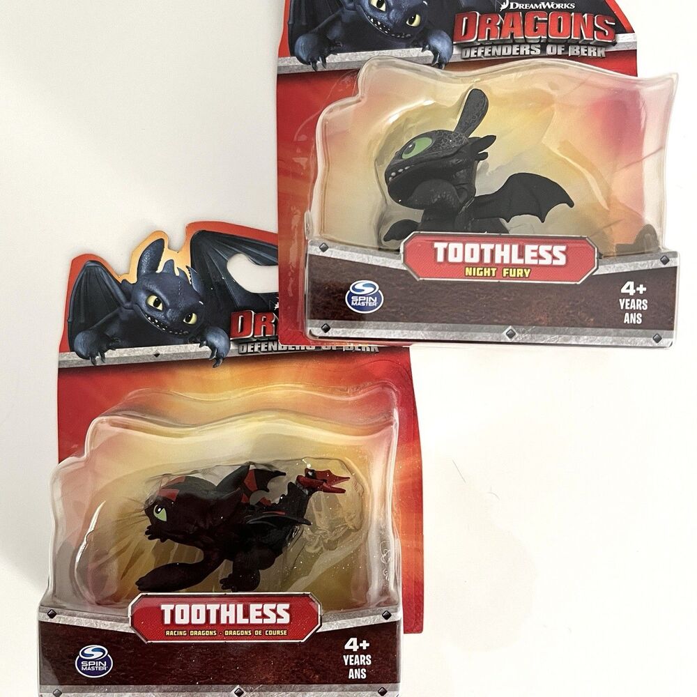 NIB 2013 SET OF TWO How To Train Your Dragon Defenders of Berk Toothless Figures